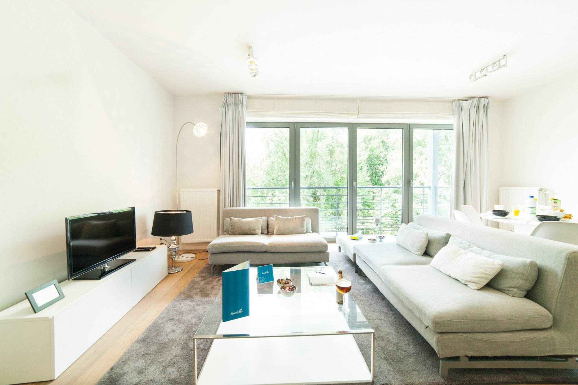 Sweet Inn Apartments - Germoir Bruxelles Eksteriør billede